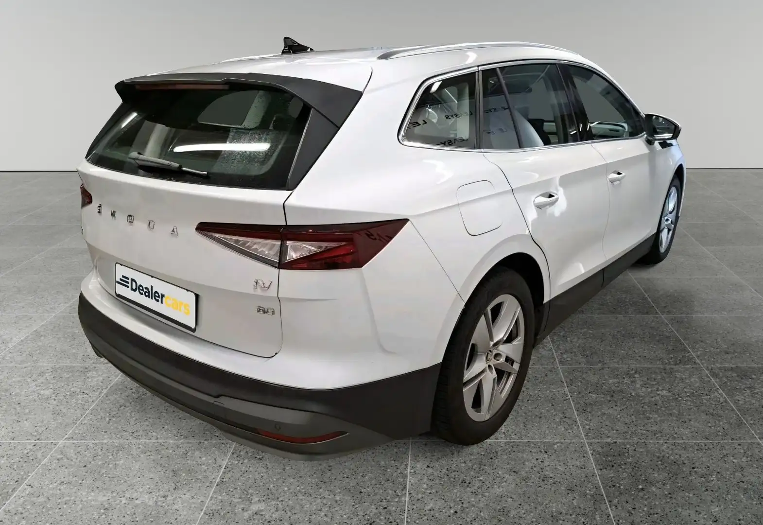 Skoda Enyaq 80 Loft Edition *AHK*Wärmepumpe* Weiß - 2