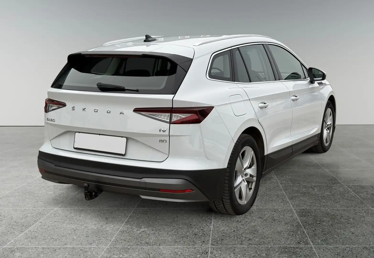 Skoda Enyaq 80 Loft Edition *AHK*Wärmepumpe* Weiß - 2