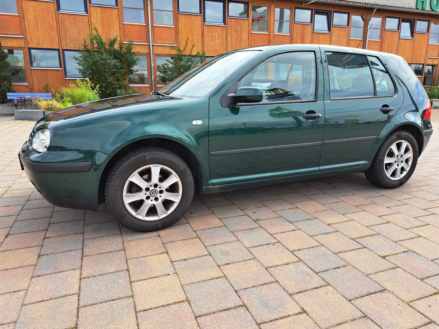 Volkswagen Golf Golf 1.4 Edition Grün - 1