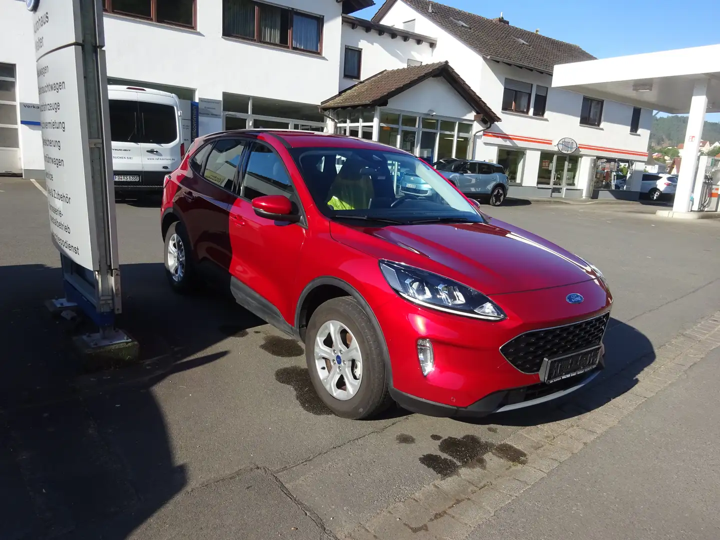 Ford Kuga Plug-In Hybrid Cool & Connect AHK Rot - 2