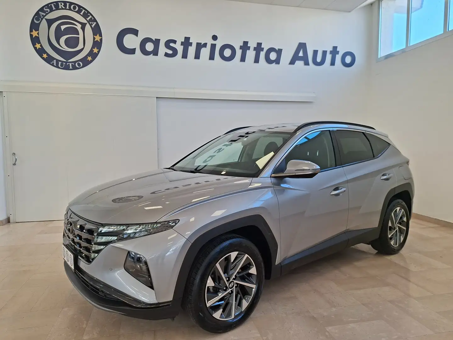 Hyundai TUCSON 1.6 crdi XlINE  2wd Manuale KM 52.129 !!! Grigio - 1