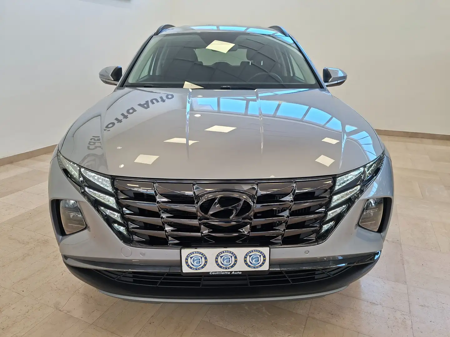 Hyundai TUCSON 1.6 crdi XlINE  2wd Manuale KM 52.129 !!! Grigio - 2