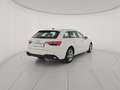 Audi A4 Avant 30 TDI/136 CV S tronic Bianco - thumbnail 5