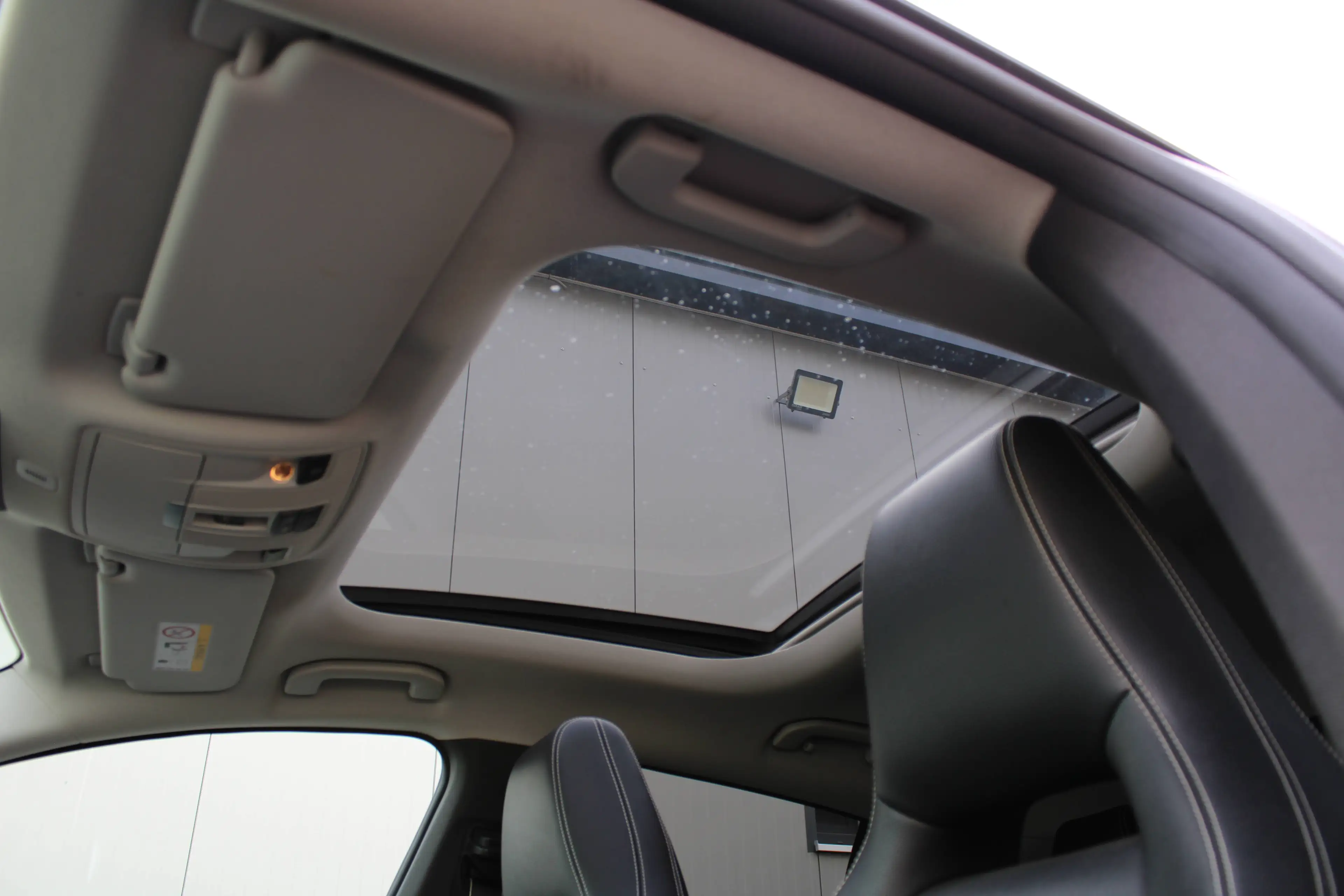 Mercedes-Benz CLA 220 CLA 220 d 4Matic UrbanStyle Edition AMG-Optic-/AHK/Kamera/Leder/Panorama/Distronic — photo 15