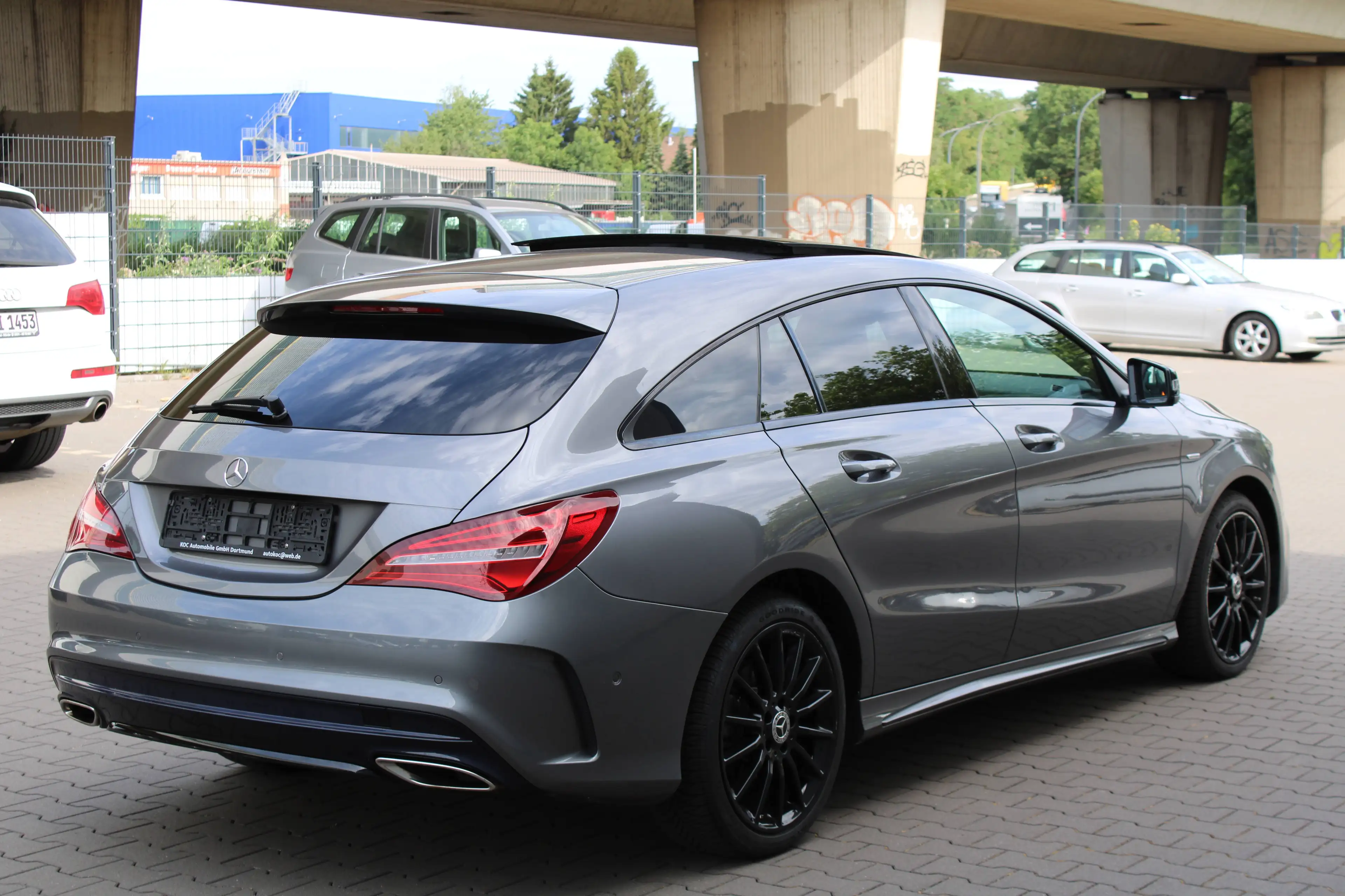 Mercedes-Benz CLA 220 CLA 220 d 4Matic UrbanStyle Edition AMG-Optic-/AHK/Kamera/Leder/Panorama/Distronic — photo 4