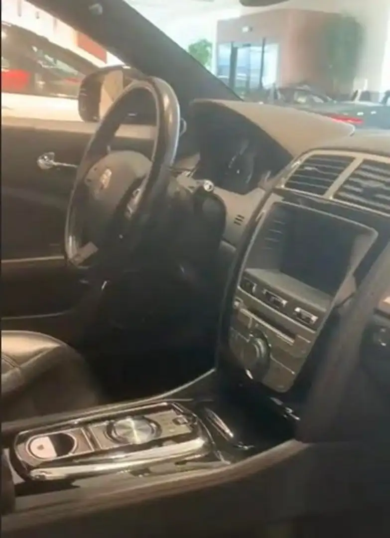 Jaguar XKR Jaguar Service Book Full/ coupé/ Supercharged 5L V8/ Noir - 2