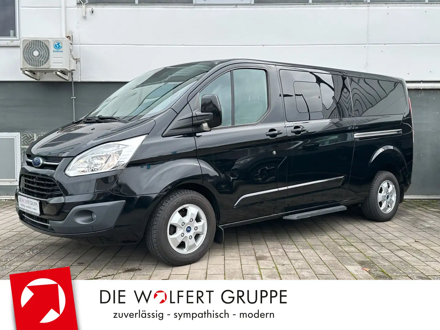 Ford Tourneo Custom L2 Titanium 2.0 TDCi Noir - 1