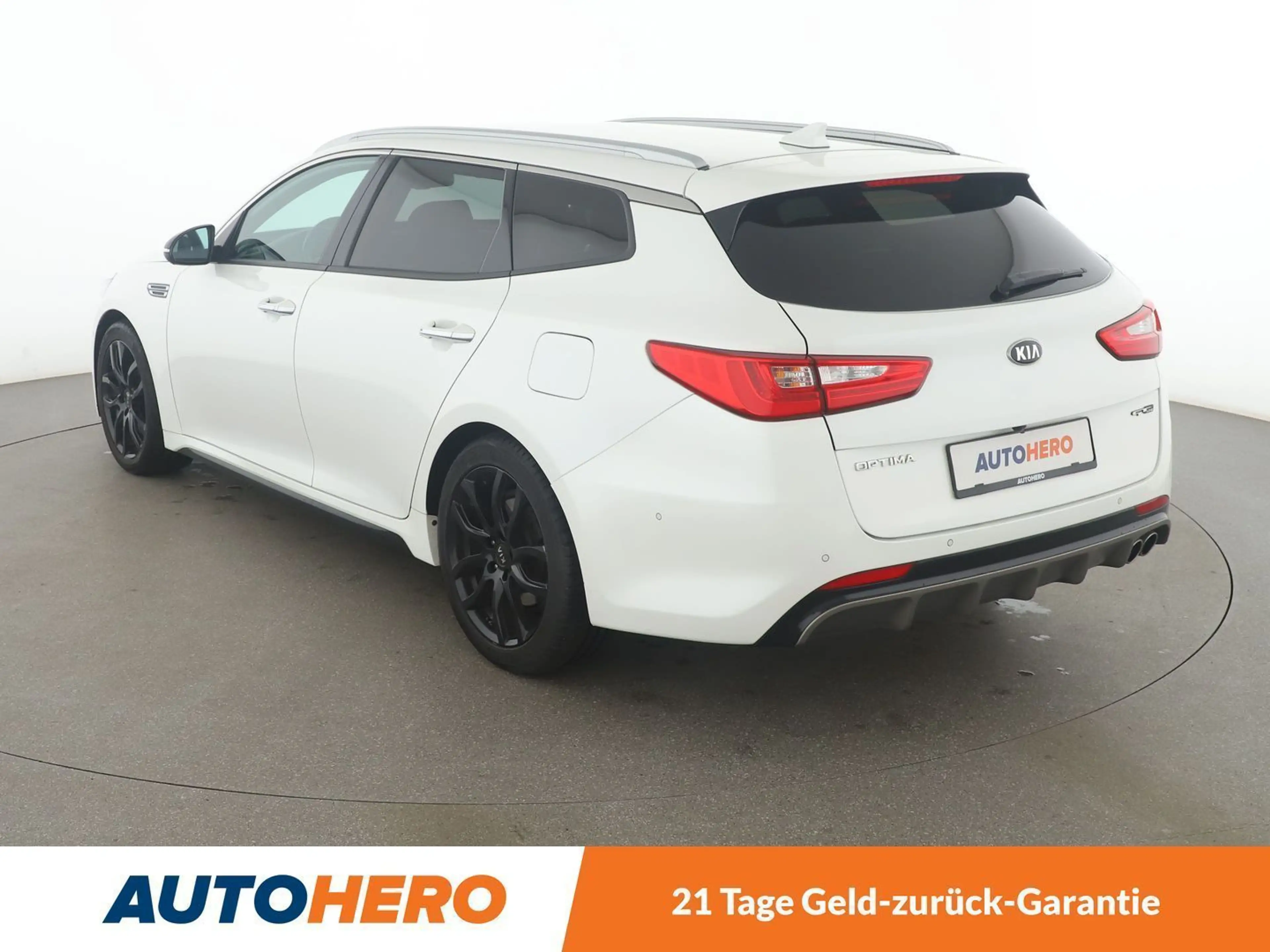 Kia Optima 1.6 CRDi GT Line Aut.*NAVI*TEMPO*PDC*SHZ* — photo 4