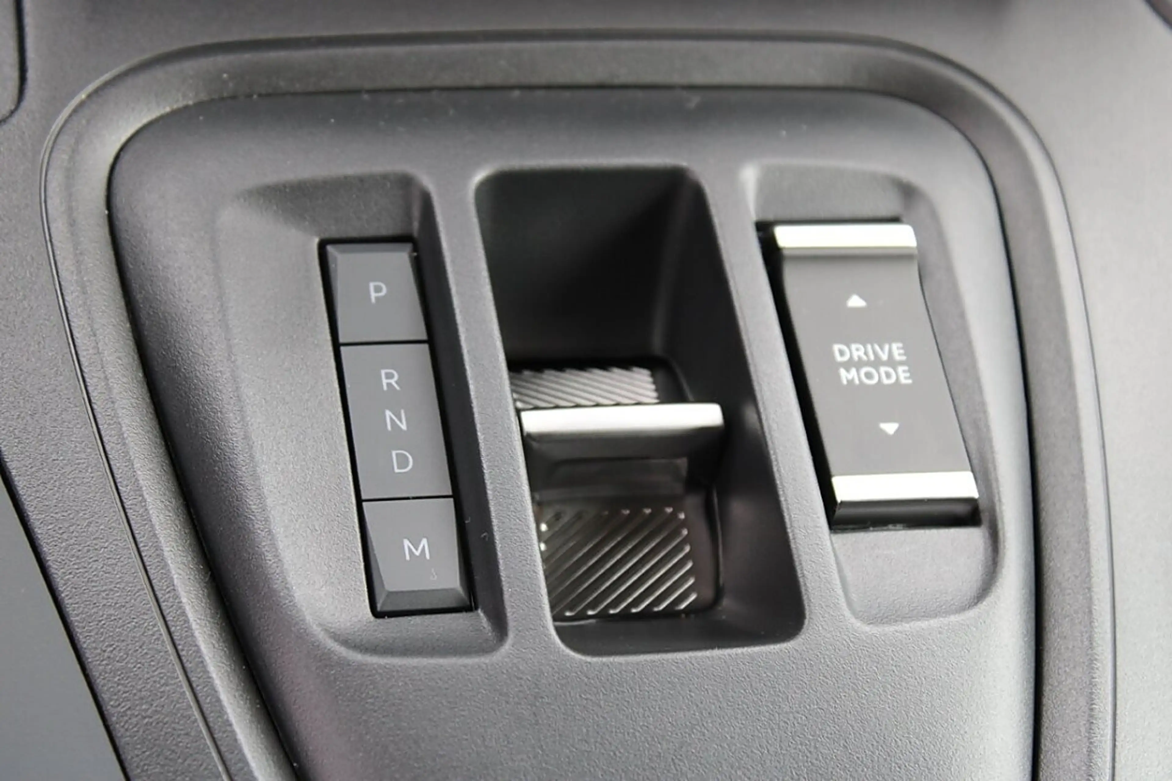 Fiat Qubo 1.5 Diesel 130AT  La Prima 10"Navi Klimaautomat... — photo 31