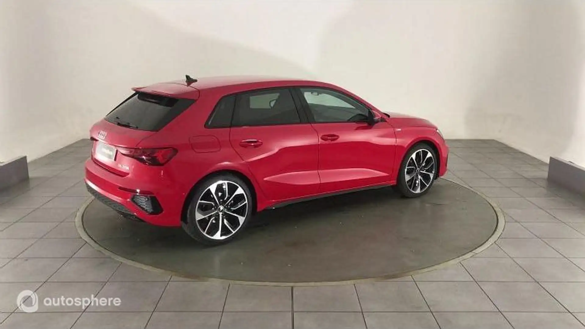 Audi A3 35 TFSI 150ch Hybride S line S tronic 7 - 2