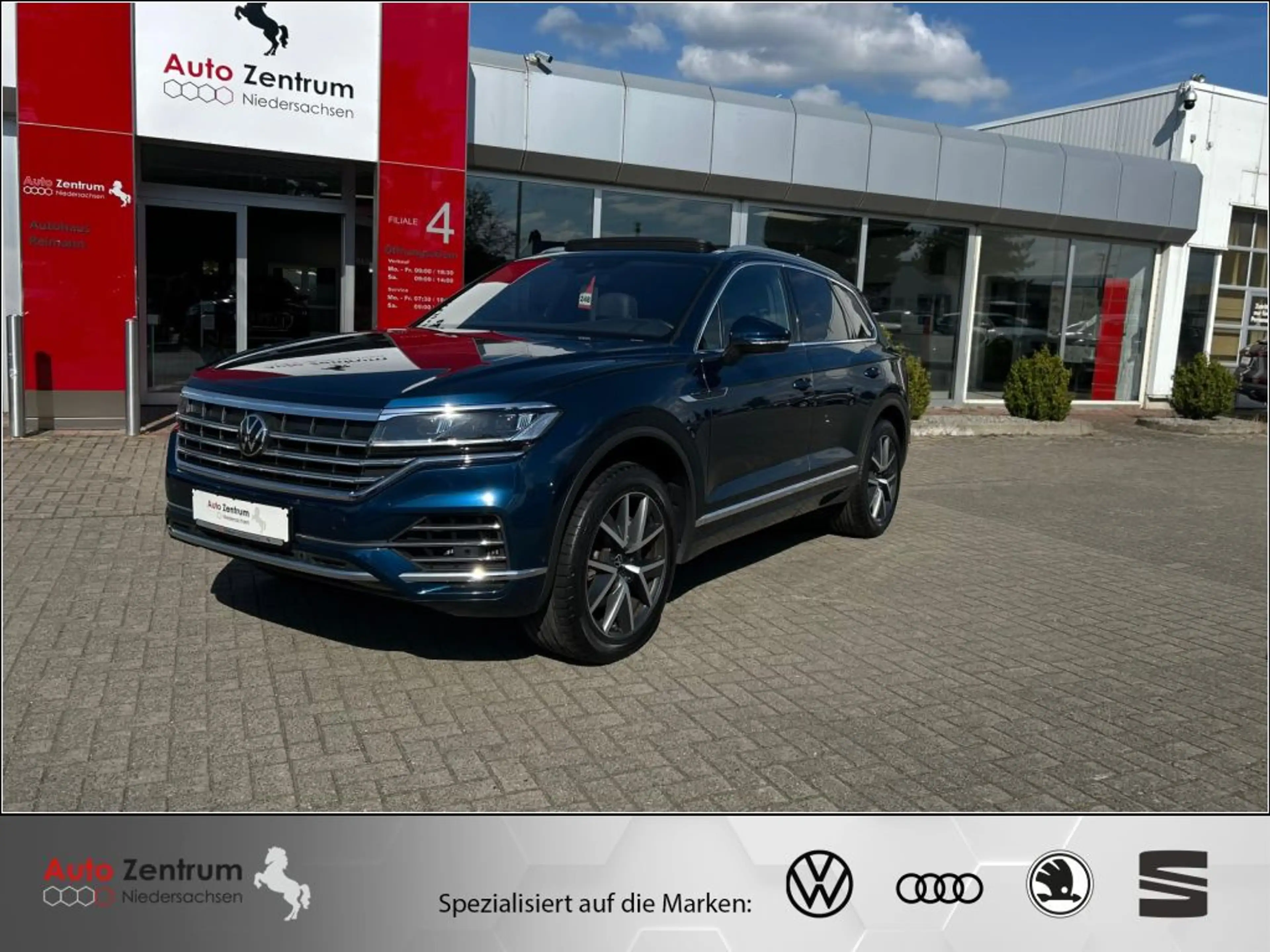 Volkswagen Touareg 3.0 V6 TSI 4Motion Atmosphere DYNAUDIO VOLL !!