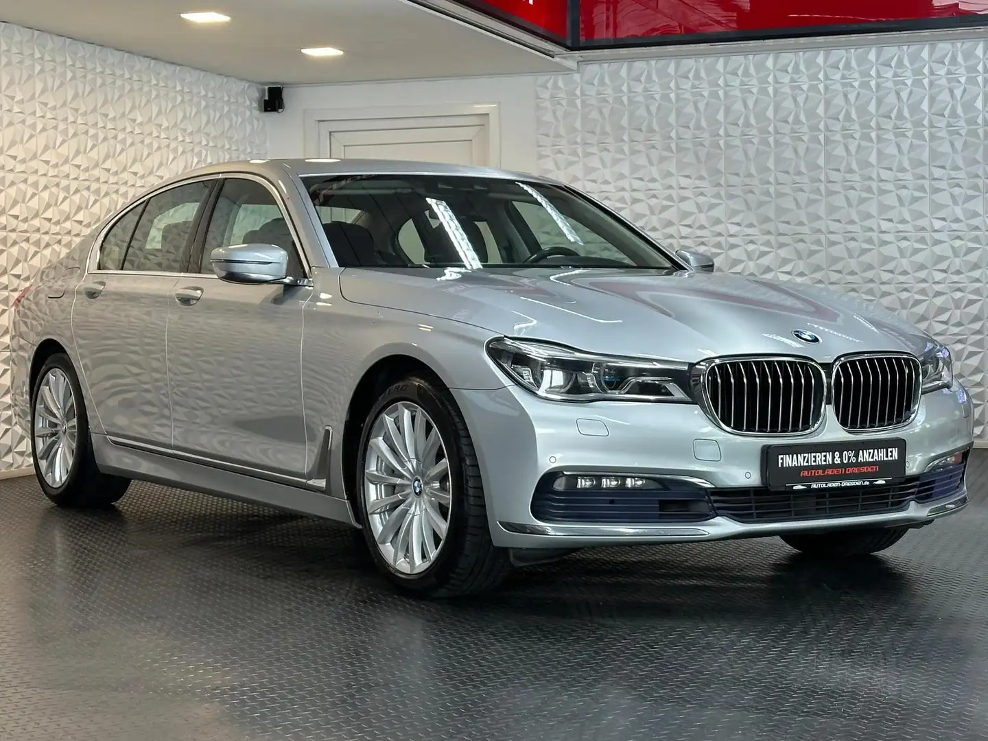 BMW 740 d xDrive LASER#NACHT#LUFT#HUD#ACC#LH#CAM#NAVI Argintiu - 2