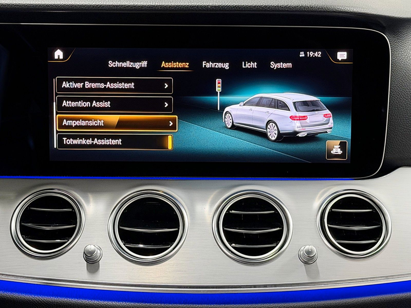 Mercedes-Benz E 200 D T 9G-TRONIC AVANTGARDE*TOP-ZUSTAND* — photo 12
