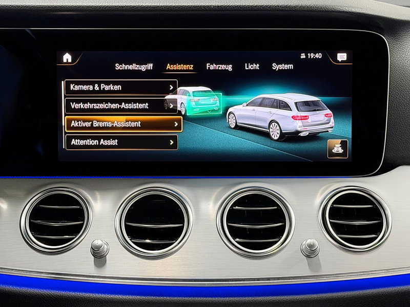 Mercedes-Benz E 200 D T 9G-TRONIC AVANTGARDE*TOP-ZUSTAND* — photo 14