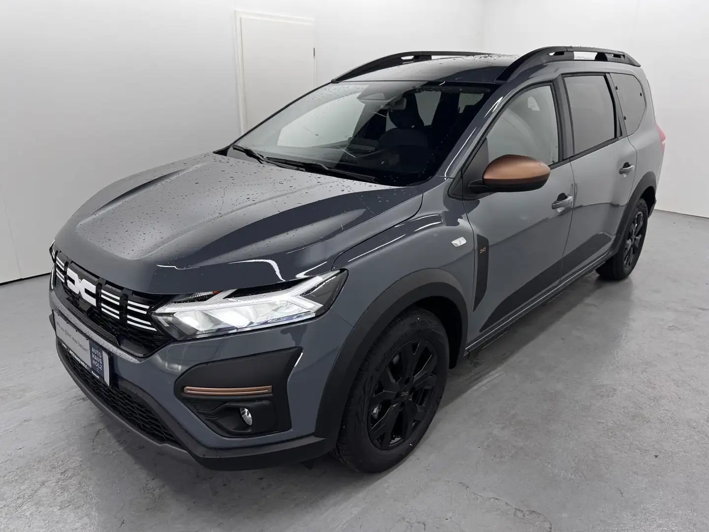 Dacia Jogger Extreme TCe 110 7-Sitzer "Klimaautomatik" Grau - 1