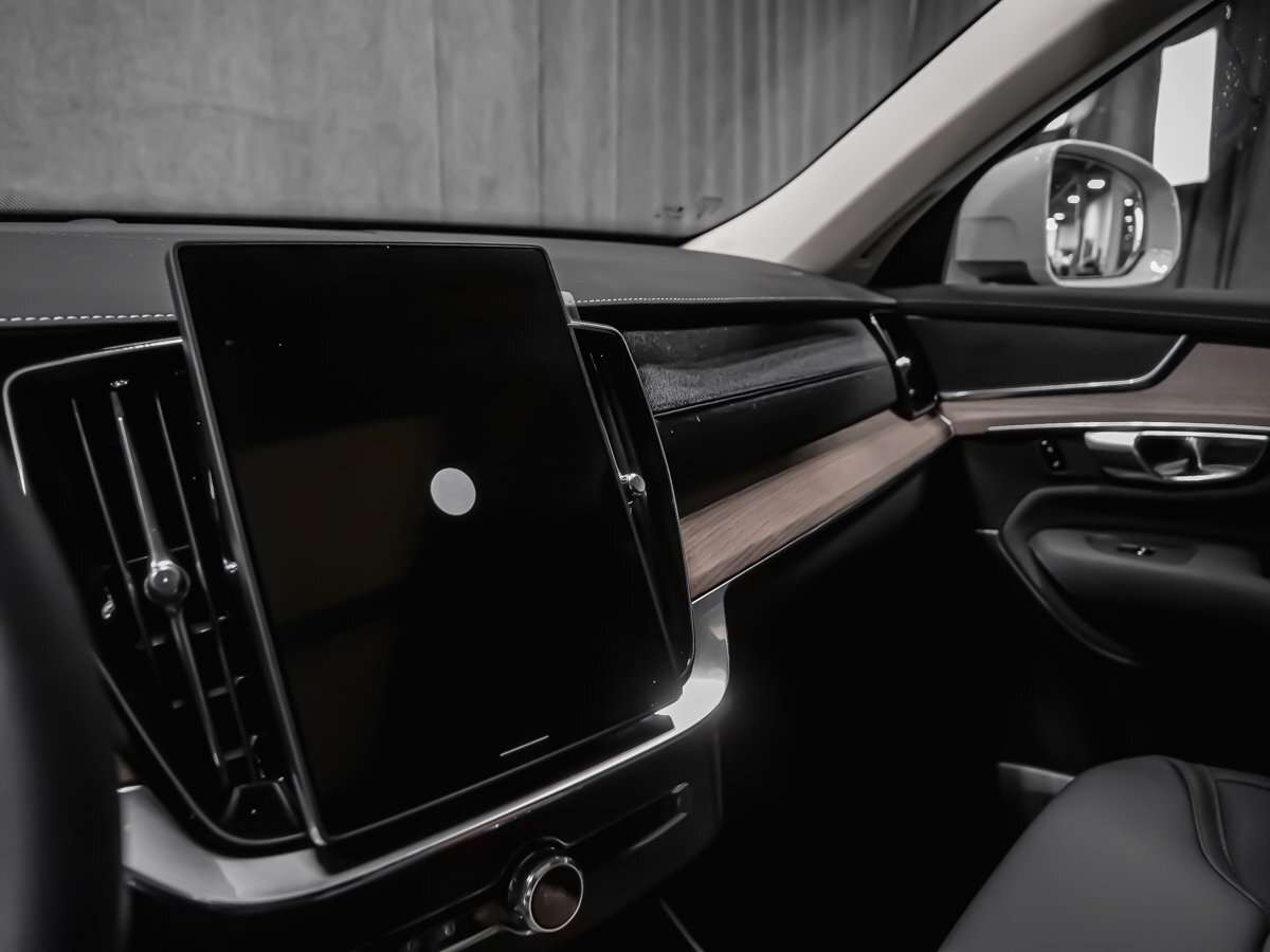 2026 Volvo XC90 Plus 7-Seater (Bright Theme) thumb 11