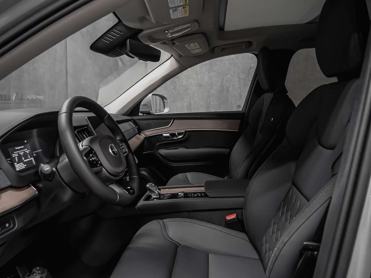 2026 Volvo XC90 Plus 7-Seater (Bright Theme) thumb 12