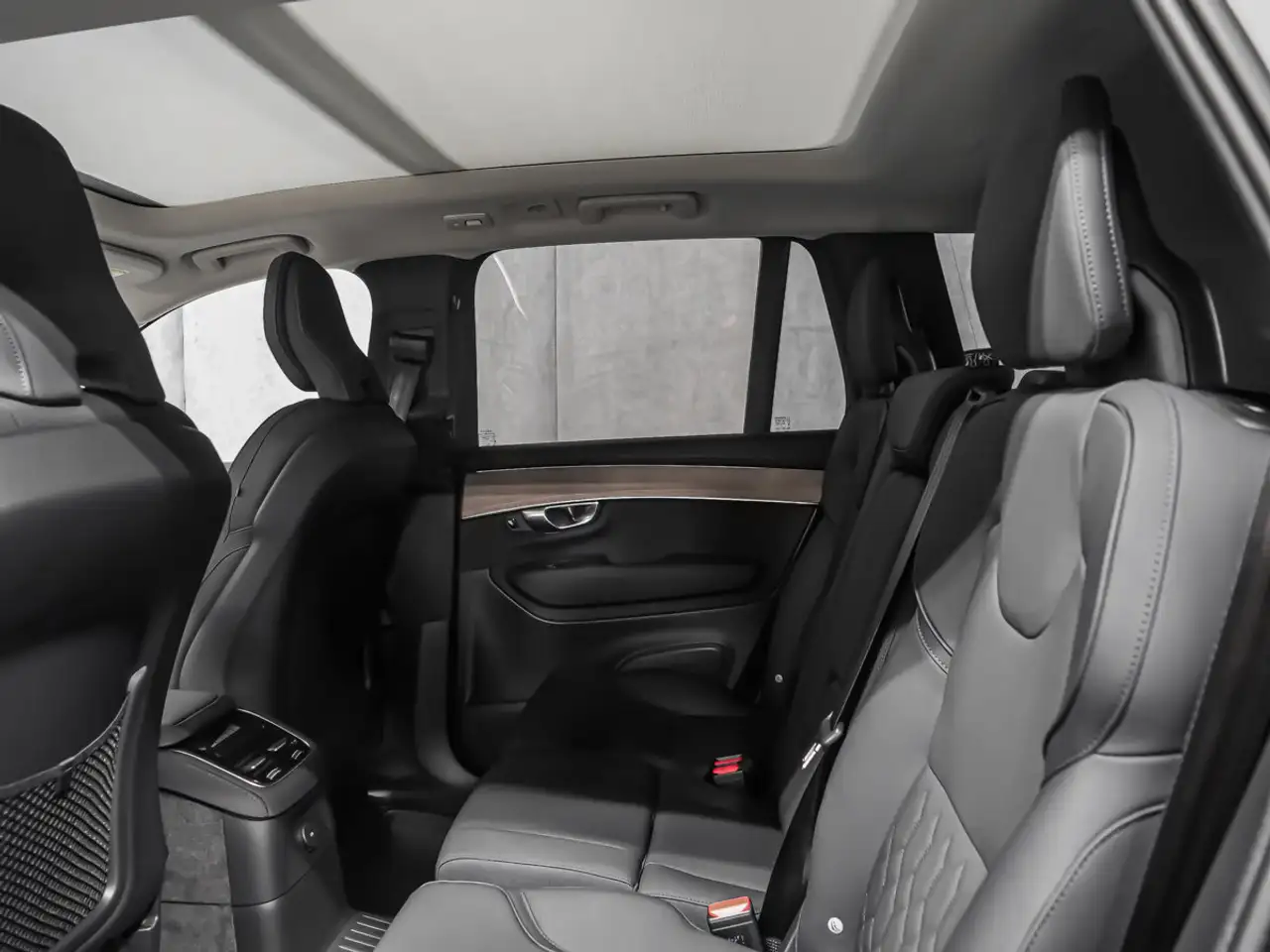 Volvo XC90 снимка Volvo XC90