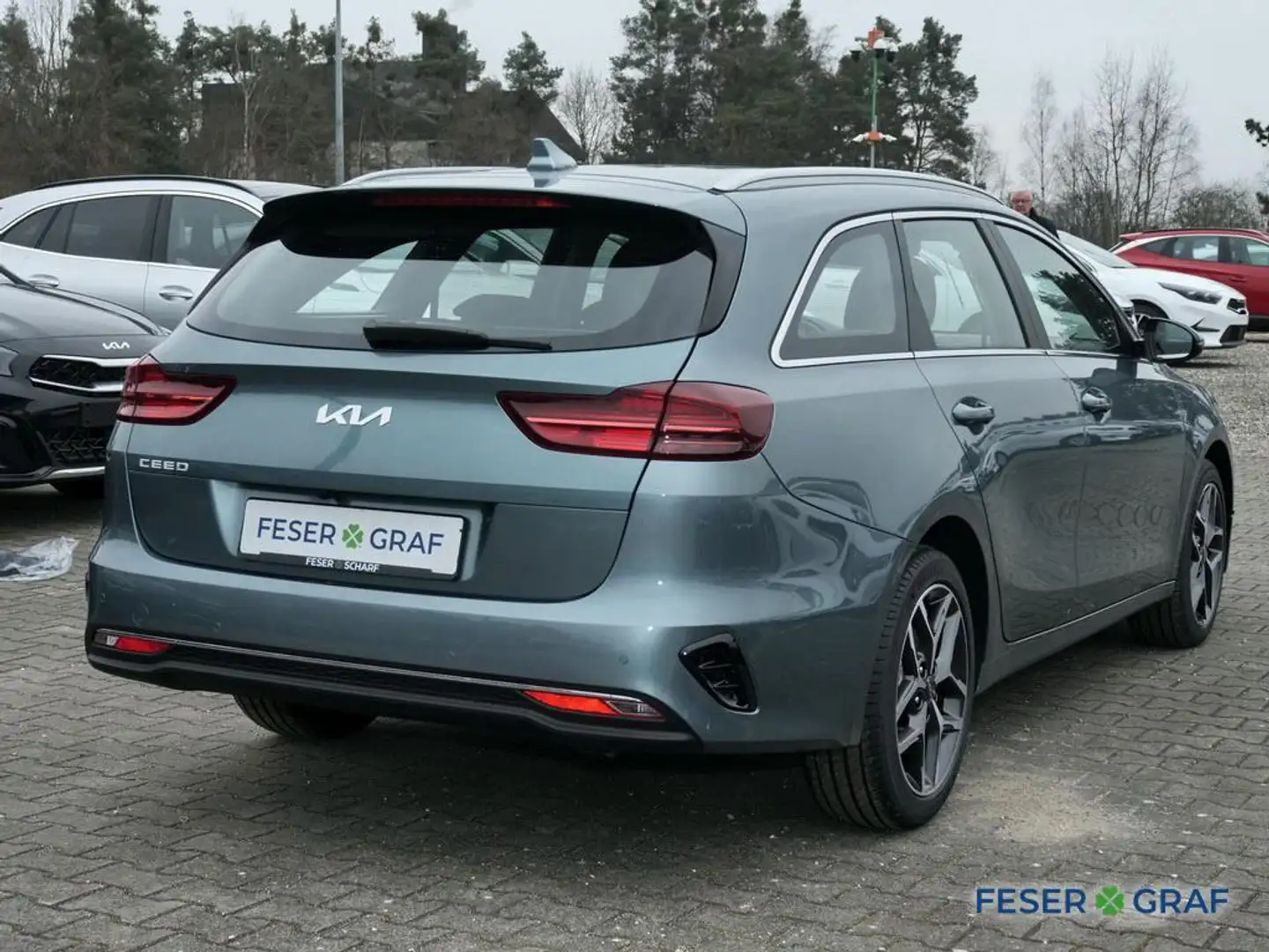 Kia Ceed SW / cee'd SW 1.5T 48V DCT ULTIMATE STYLE JBL Gris - 2