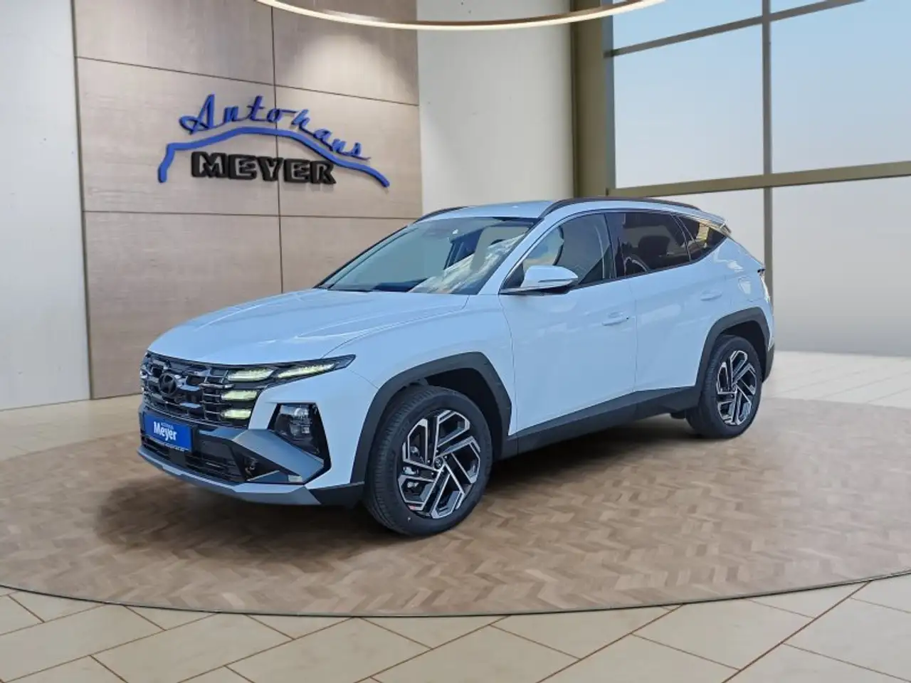 Hyundai TUCSON 1.6 T-GDI HEV 239PS 19*Alu/Matrix/ACC/Kamera/el.Kl — миниатюра 1