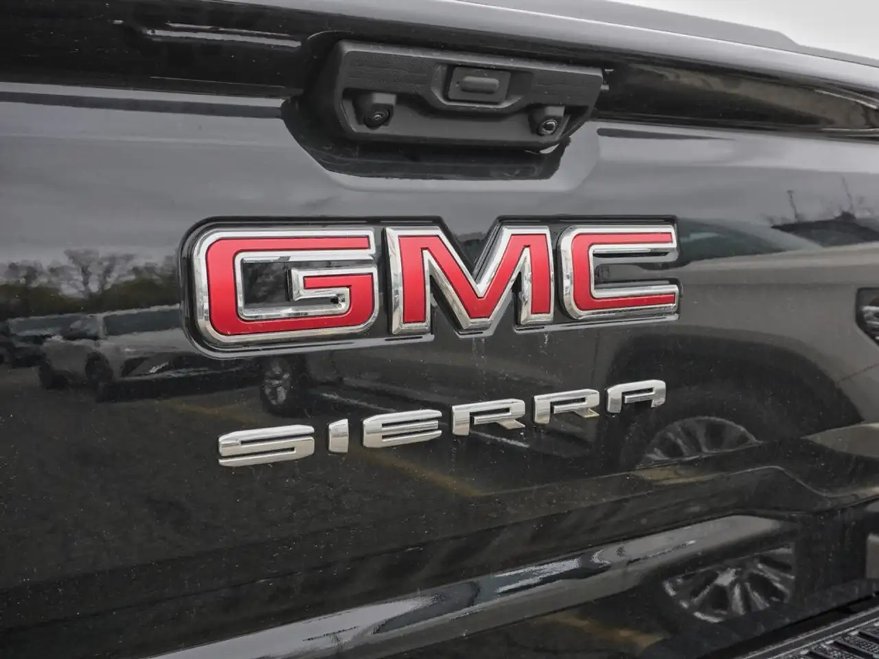 GMC Sierra 1500 снимка GMC Sierra 1500
