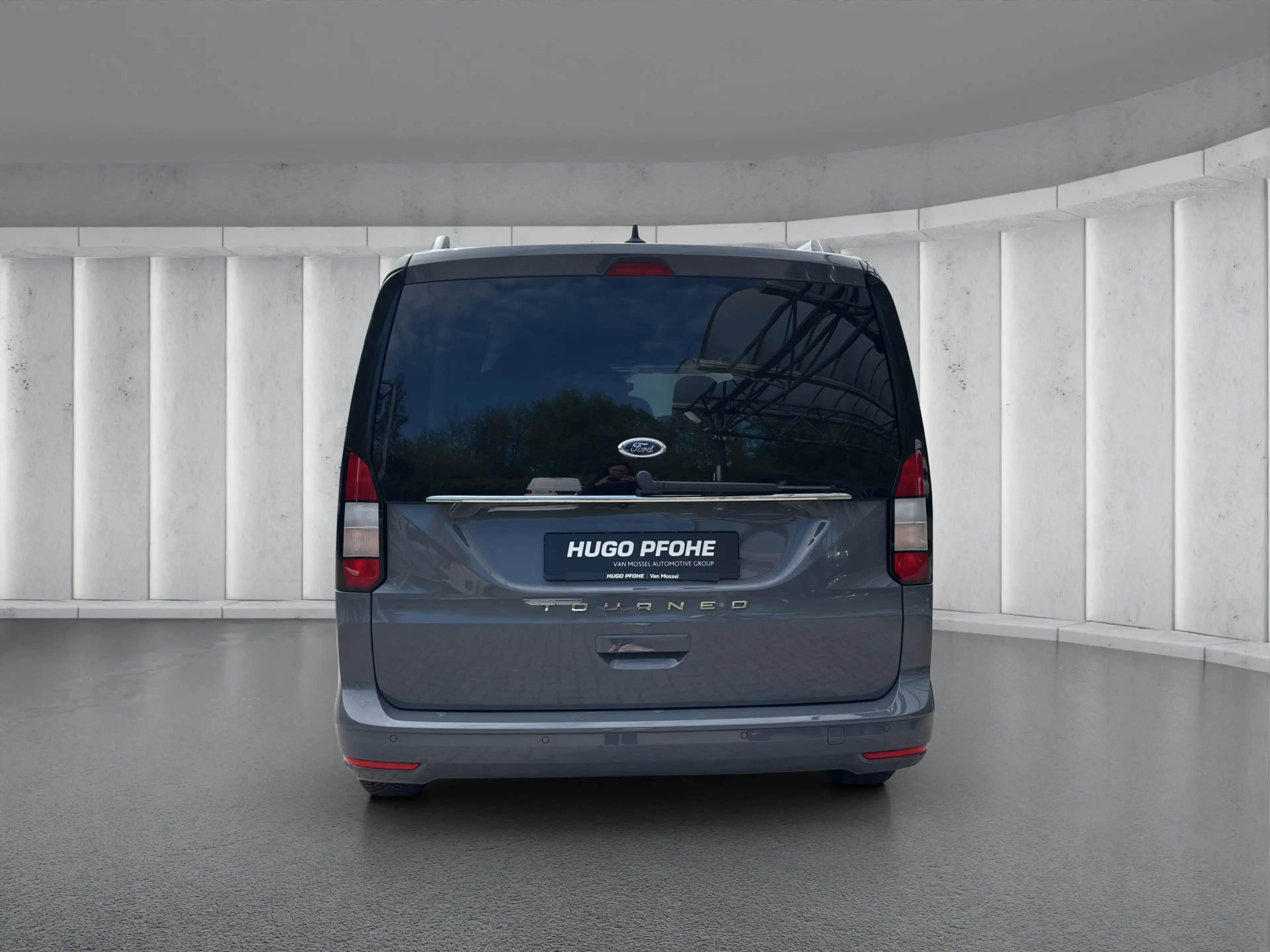 Ford Grand Tourneo Connect Titanium Aut.*AHK*ACC*KAM*NAVI*SHZ — photo 4