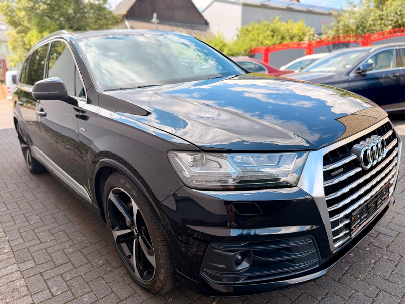 Audi Q7 50 TDI Quattro*S-Line*7-Sitze*ACC*AHK*Pano* — photo 3