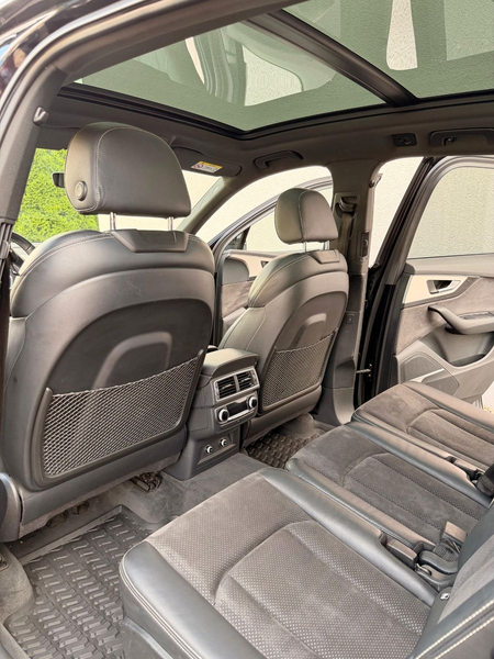 Audi Q7 50 TDI Quattro*S-Line*7-Sitze*ACC*AHK*Pano* — photo 15