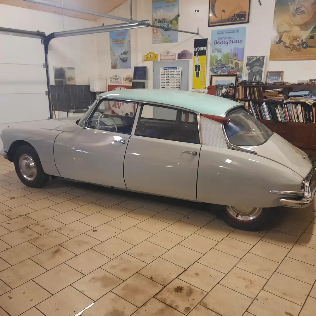 Citroen DS Szary - 2