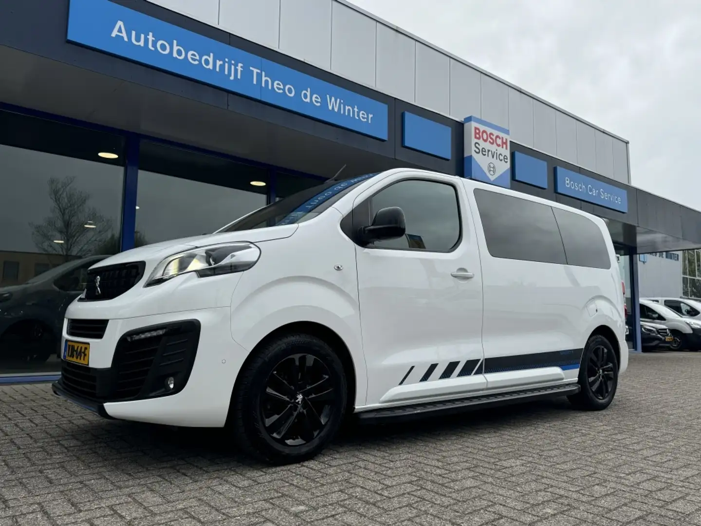 Peugeot Expert 2.0 BlueHDI Sport 180PK| Automaat, Camera, Keyless Wit - 1