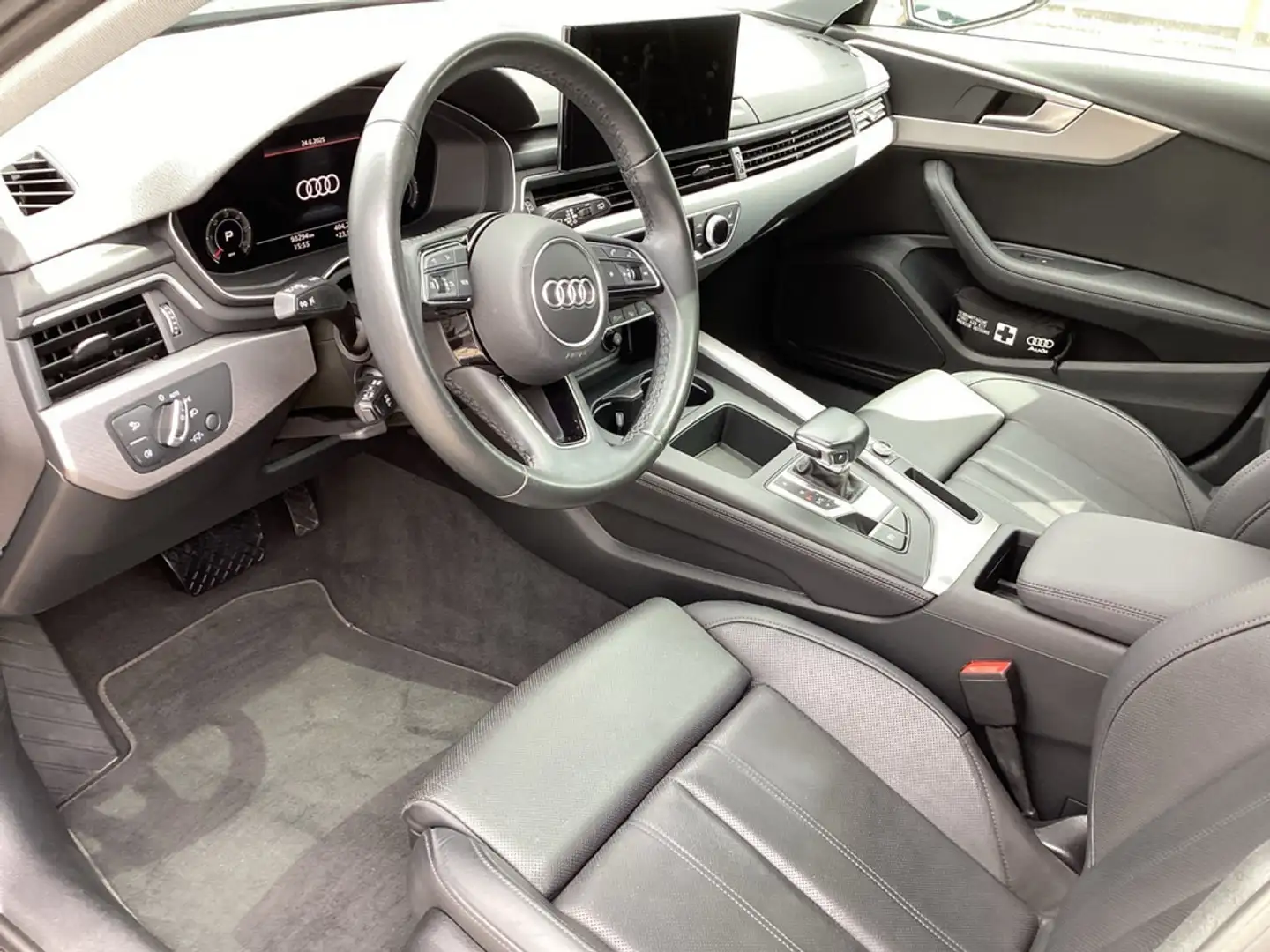 Audi A4 Avant 40 TDI basis - 2