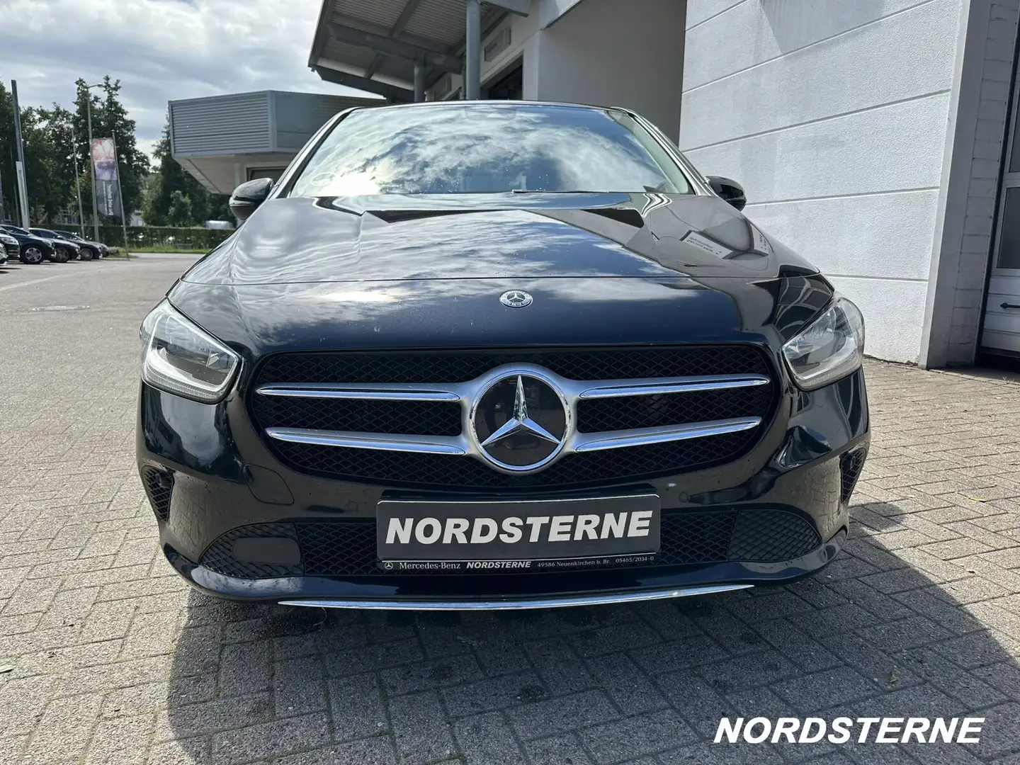Mercedes-Benz B 180 B 180 PROGRESSIVE+NAVIGATION+MBUX+SITZHEIZUNG Siyah - 2