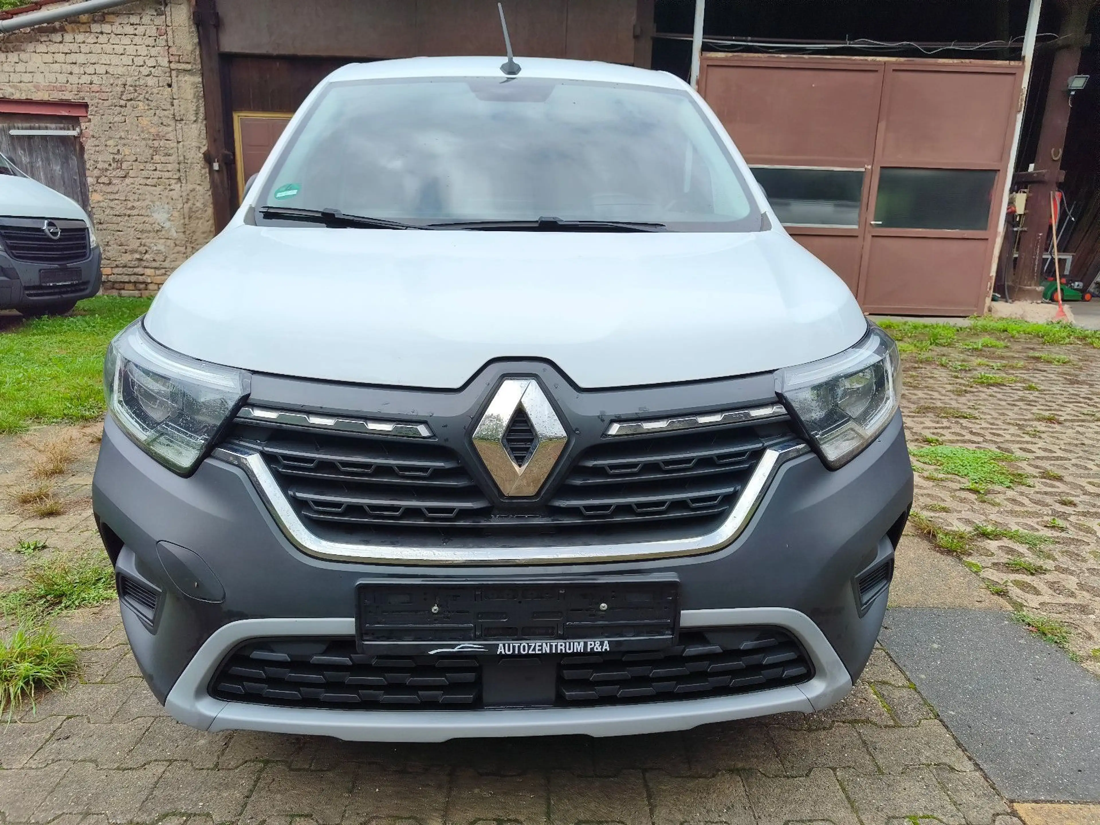 Renault Kangoo III 1,5dCi/Scheckheft/RFK/Navi/Tüv 09-27 — photo 3