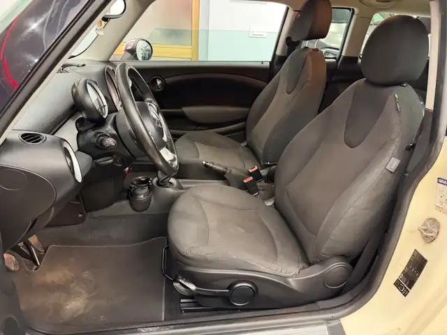 Mini Clubman view 7