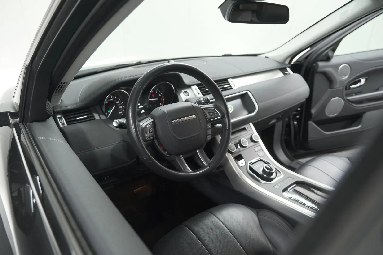 Land Rover Range Rover Evoque 2.0 Si4 Autobiography | Alarm | Panoramadak | 360 Zwart - 2