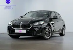 BMW Série 1 120 170ch BVA8 Toit Ouvrant LED Adaptatifs Keyless Caméra