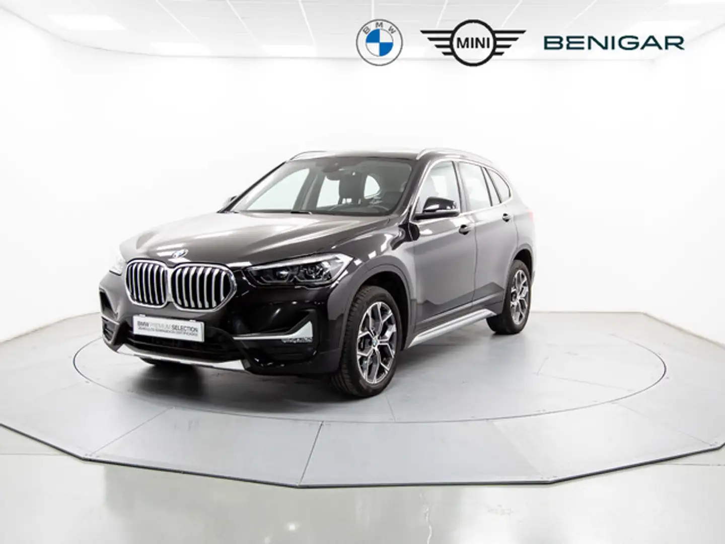 BMW X1 sDrive 18d Negro - 1
