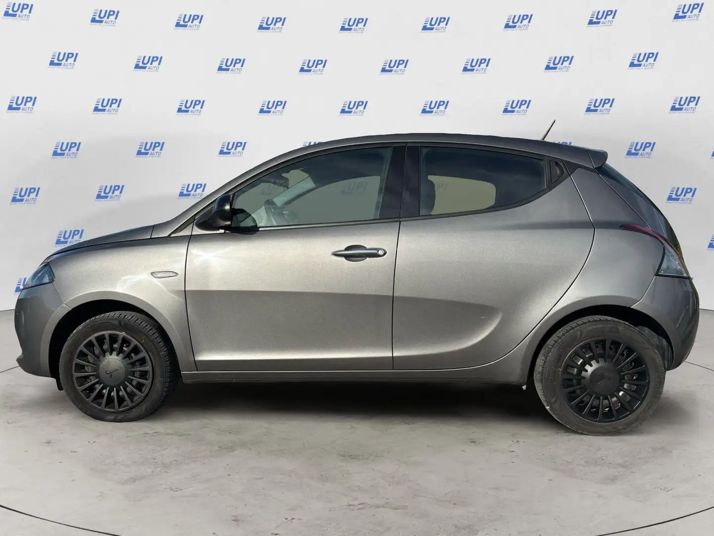 Lancia Ypsilon 1.0 firefly hybrid Silver s&s 70cv Grigio - 2