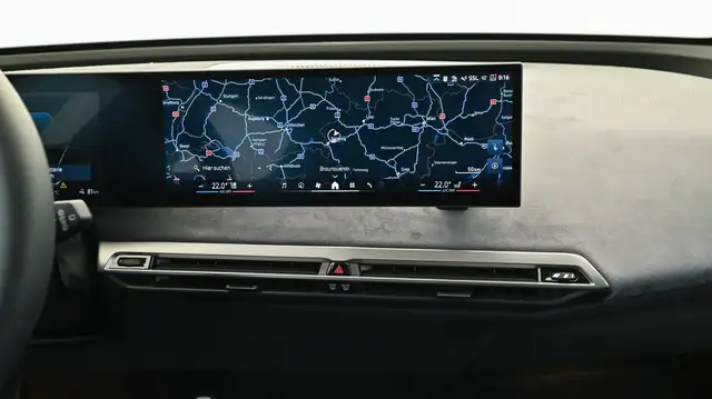 BMW Ix view 15