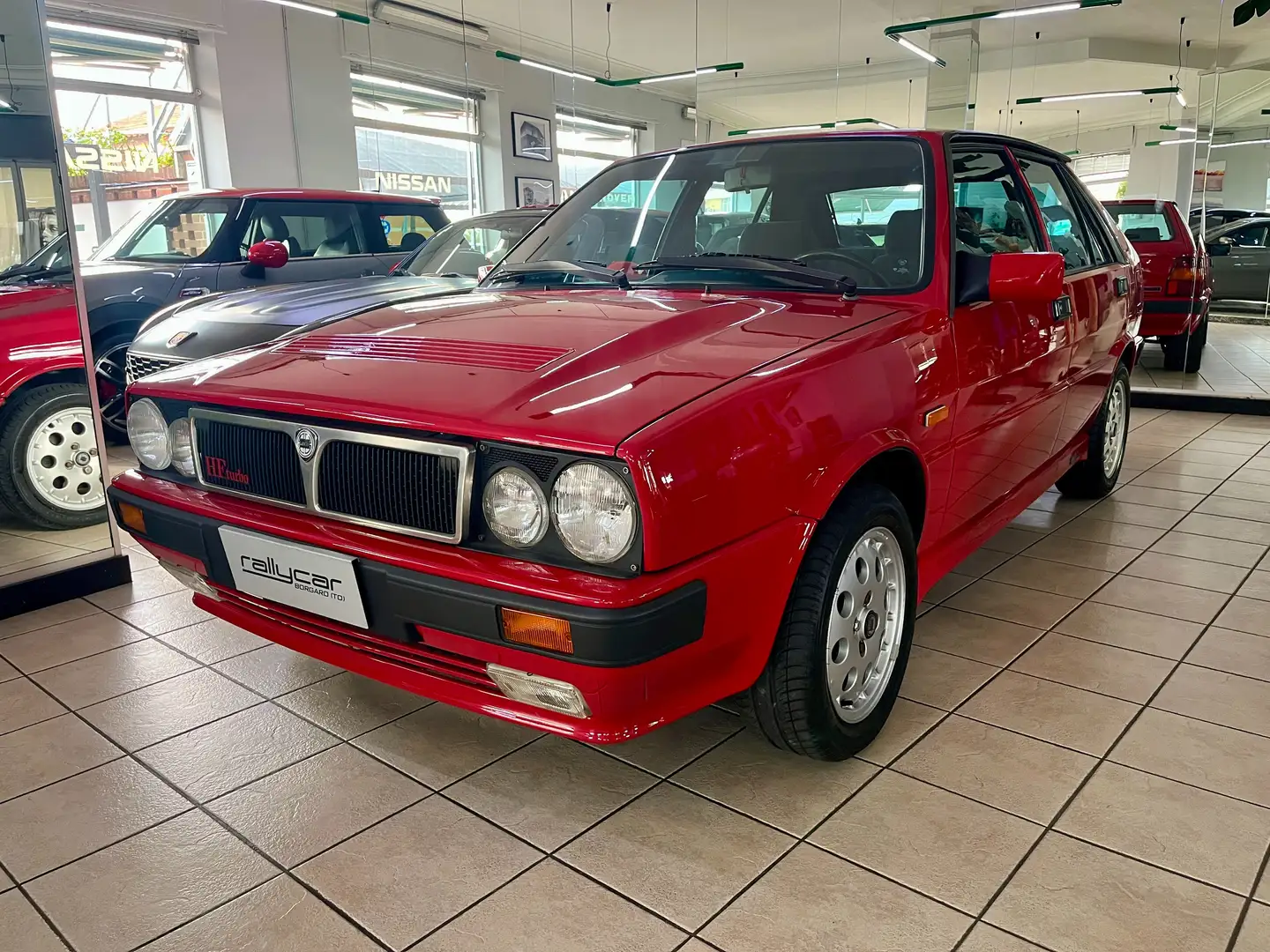 Lancia Delta Delta 1.6 i.e. Turbo HF cat Rouge - 1