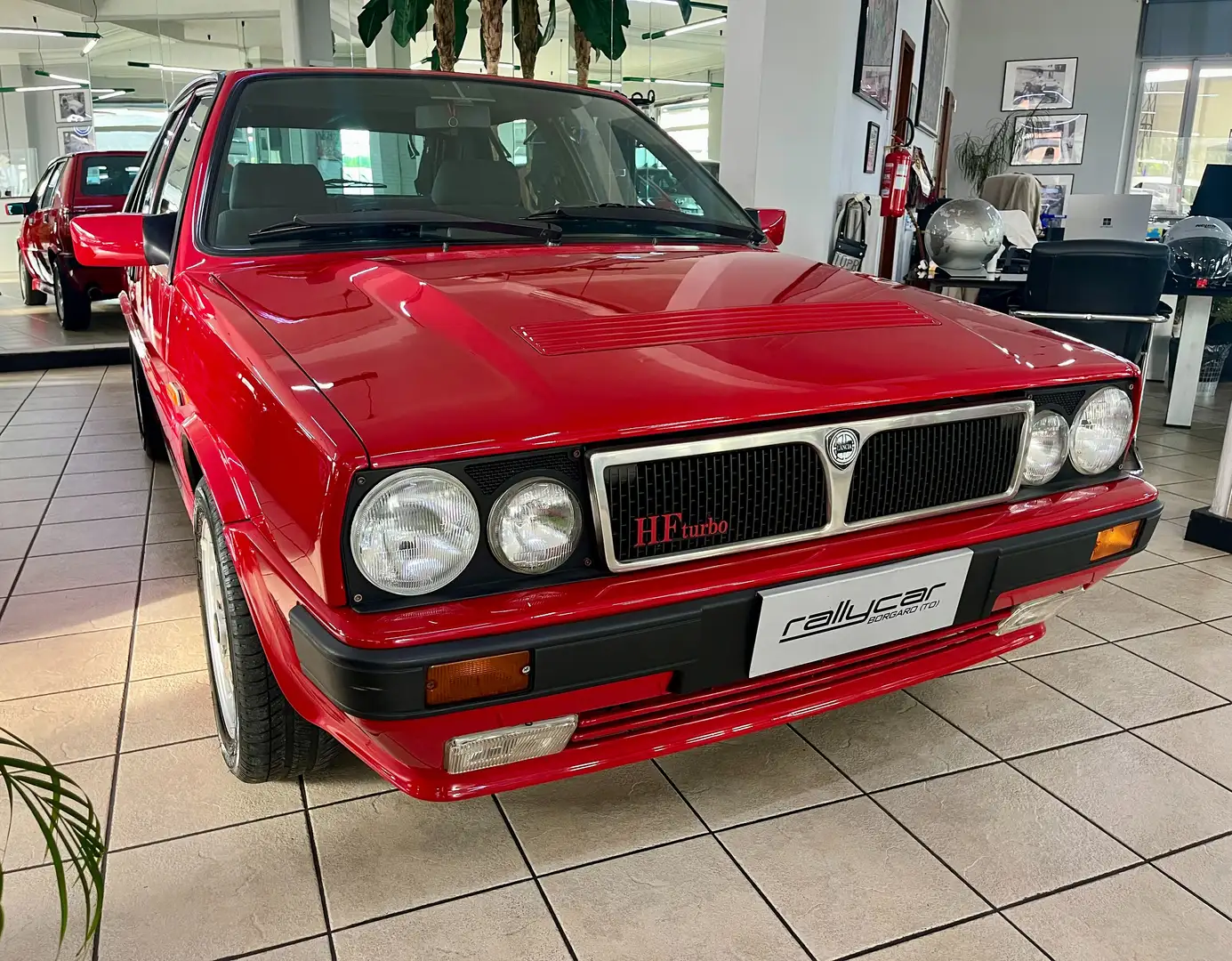 Lancia Delta Delta 1.6 i.e. Turbo HF cat Rouge - 2