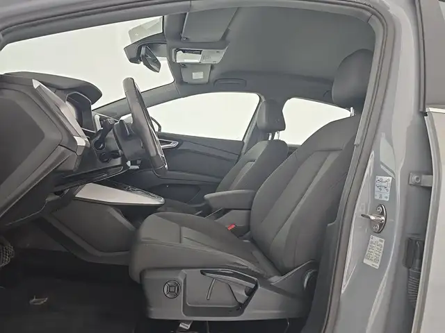 Audi Q4 E-Tron view 9