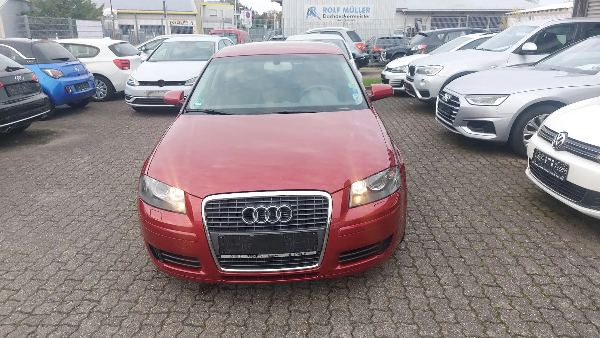 Audi A3 Sportback 1.9 TDI Ambiente Rot - 2
