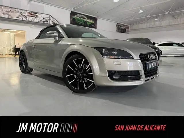 Audi TT Roadster 2.0 TFSI S-Tronic