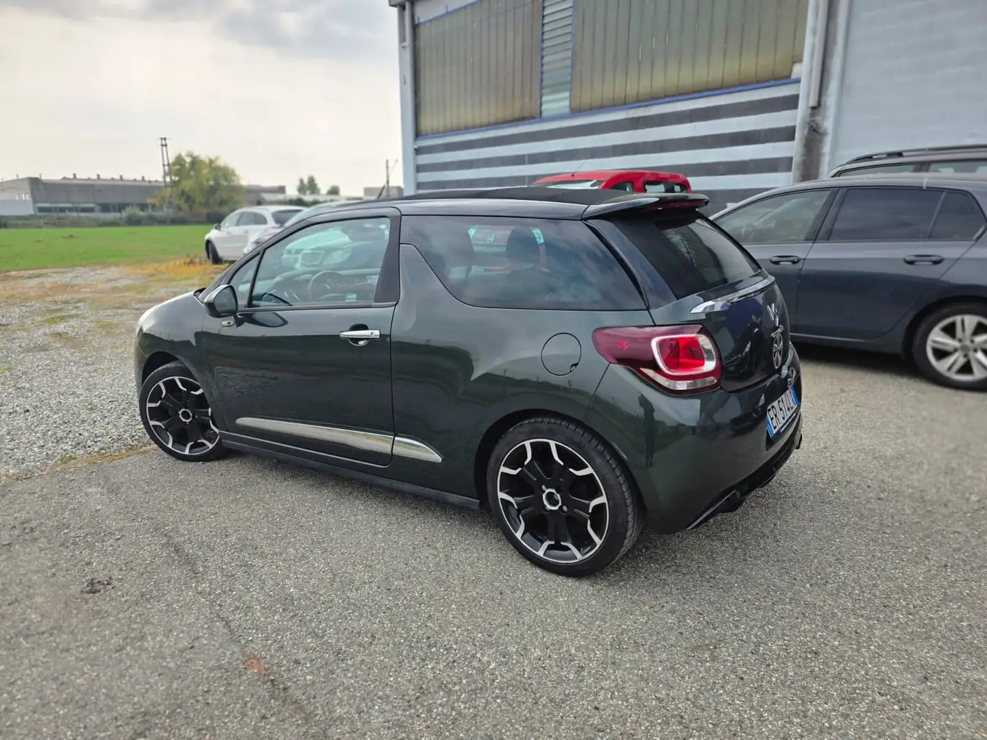 Citroen DS3 1.2 vti Just Black 82cv - 2