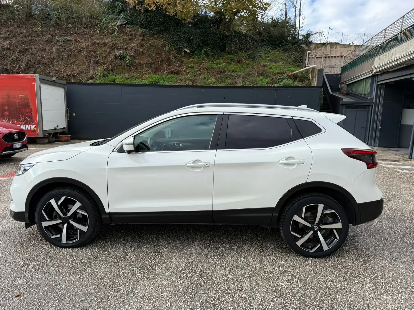 Nissan Qashqai Qashqai II 2017 1.6 dci Tekna 4wd 130cv Wit - 2
