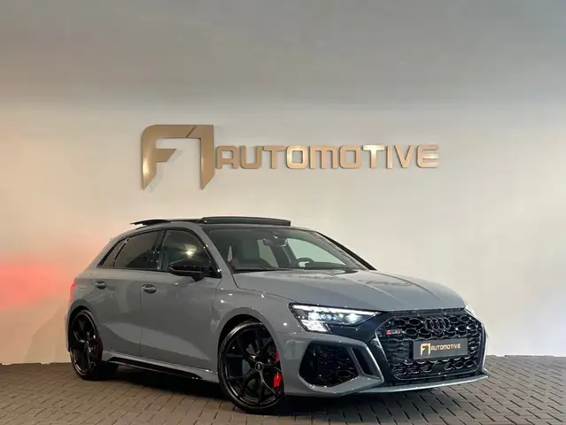 Audi RS3 view 7