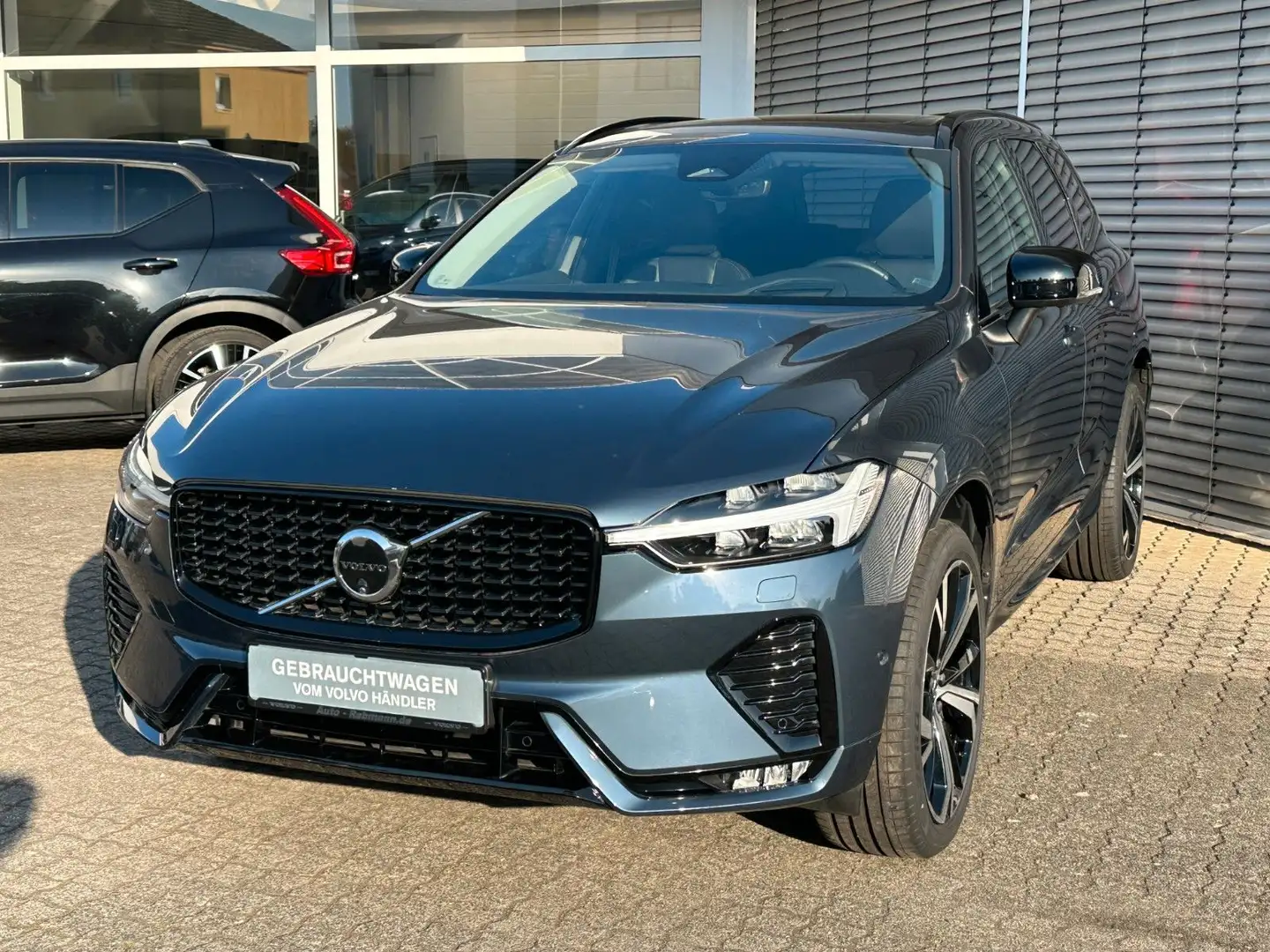 Volvo XC60 Ultimate Dark*LuftFW*21Zoll*Massage*Standh* Blau - 2