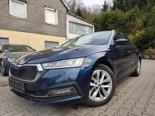 Skoda Octavia Style/Vollleder/Matrix/HeadUP/Massage& belüftSi