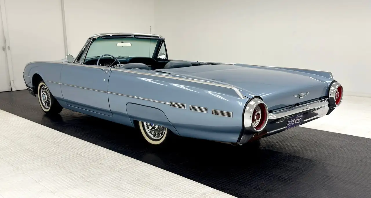 Ford Thunderbird Convertible, foto 6